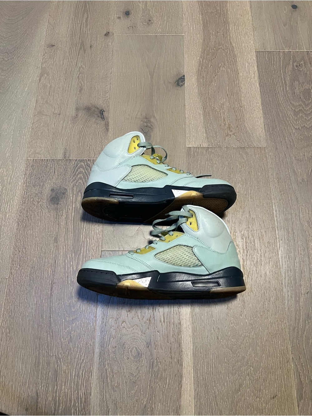 Air Jordan 5 Retro Jade Horizon Sneakers